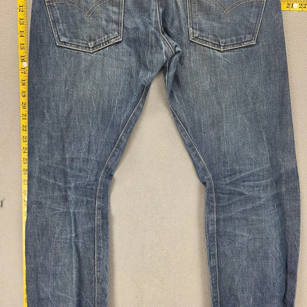 Levis design fly 835